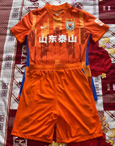 山东鲁能泰山2021中超双冠王 主场nike落场球衣 202