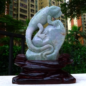 翡翠蜥蜴摆件