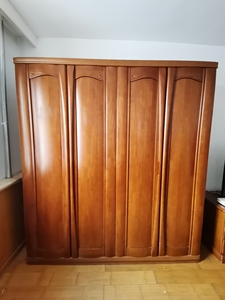 二手实木四开门衣柜长1.8米高2米深度55八成新低价出售12