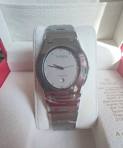 凡高石英表 凡高石英表 品牌型号 :瑞士凡高表(vankor