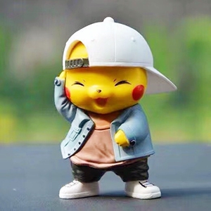 皮卡丘戴帽子手办