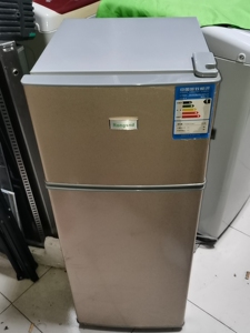 一级科隆容声128升双门小冰箱,二手回收.使用正常,成色新
