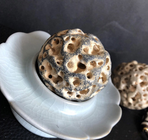 黑太湖石球玲珑球大尺寸玲珑石灵璧石石球透香石琳珑石球石圆石直