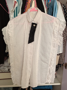 杰西莱jessy line夏季白色蕾丝无袖领结上衣专柜正品。