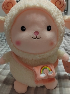 【出】芊芊梦工厂 小羊玩偶35cm 玩具 全新小胖羊