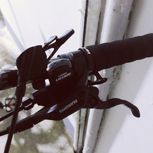 禧玛诺m396油刹  9新 功能正常