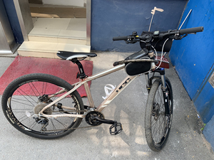 ucc自行车德曼特30