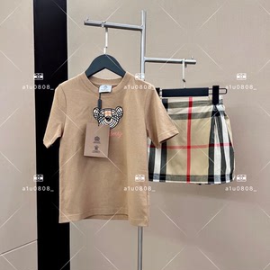 巴宝莉搪胶小熊t格纹半裙套装女童