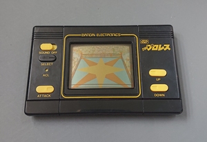 bandai 万代 80年代出品的中古印刷屏掌机.摔角.日本