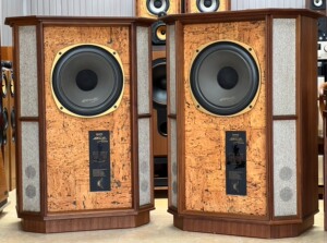 英国天朗/tannoy 大将军一代grf 15寸大落地音箱