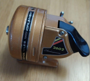 日本进口莎士比亚2602射鱼轮,日本原产,功能完好,不多介绍