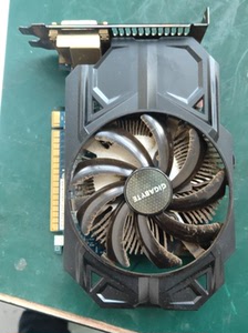 拆机技嘉750  2g单风扇小卡 双dvi  只有十几片,可