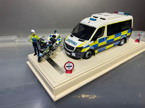 香港交通巡逻安保 aurora 极光奔驰 斯宾特 冲锋车