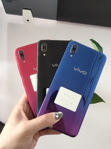 捡漏正品二手手机vivo y93s 4 128g手机全面屏4