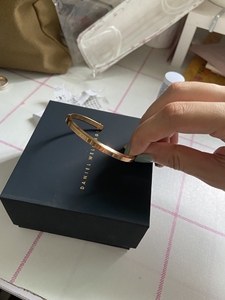 000人付款淘宝dw手镯正品,官方旗舰店购买特女8定完了呀320.