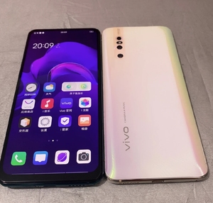 捡漏急卖vivox27内存8 256g原装无修二手手机升降摄