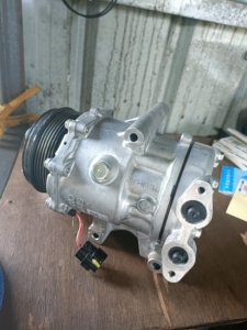 长安cs75  cs55空调压缩机原装拆车件保证能正常使用原