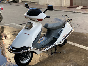 本田大鲨 honda ch125 原装度极高 水冷发动机 车