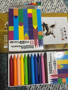 日本樱花塑料蜡笔套装12色油画棒儿童涂色彩色油化棒不脏手，全