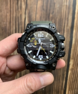 卡西欧gwg-1000大泥王军绿色gshock