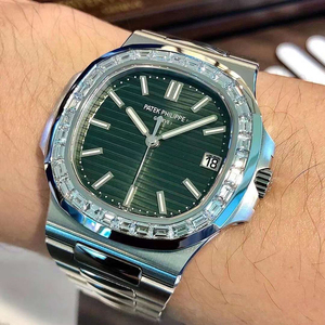 百达翡丽pp5711/1300a新款绿面t钻圈鹦鹉螺,数量稀