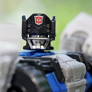 孩之宝正版 合体战争 鲁克/洛克 大陆行货加强级d级 守护神