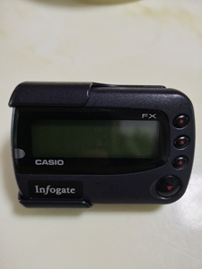 出一个卡西欧传呼机,寻呼机,bp机,小日本的家伙事,品质还是