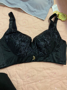 葛琳若 美背蕾丝款文胸超薄夏季款薄杯,36c,黑色