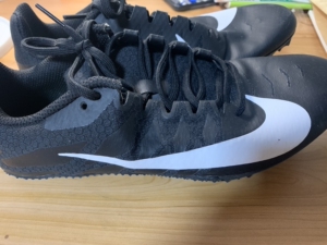 耐克s9钉鞋 40.5 买来穿了一个星期