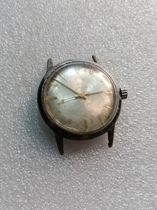 老式上海手表，不能走时，金针金字，沒有后盖，配件出，不退货，