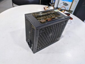 半岛铁盒 600w电源 型号:n600