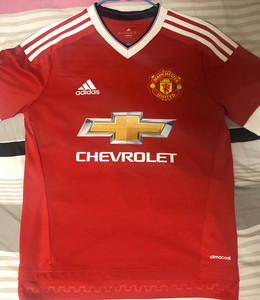 全新1516赛季曼联主场球衣