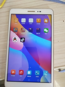 八寸华为荣耀平板 jdn-al00 3 32g 全网通 可以