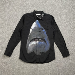 givenchy 纪梵希 鲨鱼印花黑色长袖衬衫 41码/75