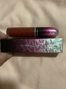 mac魅可丝缎柔雾液体唇膏09号