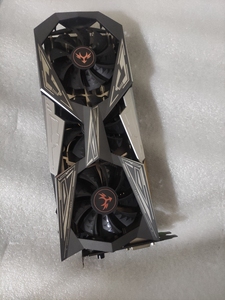 七彩虹gtx1070ti火神,鲁大师30多万分,带一键超频按
