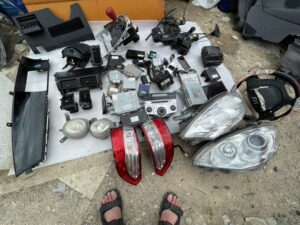 纳智捷m7拆车配件大灯尾灯中门电机电器件电脑板原装