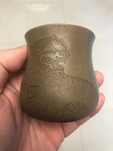 紫砂杯. 陶斋.手工泥粉蟹壳青 全新! 底