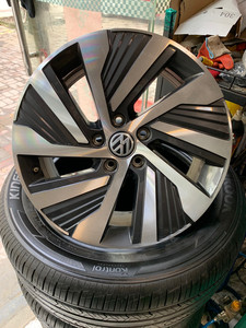 帕萨特新能源17寸新车拆轮毂轮毂57015112中心孔57.