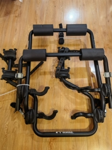 中国台湾产熊牌自行车托架,成色很新!见图,可以装2辆自行车去