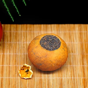 澜沧古茶2016年茶妈妈的大红柑云南普洱宫廷古树熟茶新会柑普