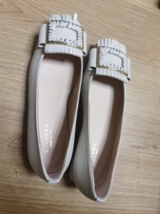 迪桑娜dissona 羊皮杏色平跟乐福鞋,原产地意大利,女鞋