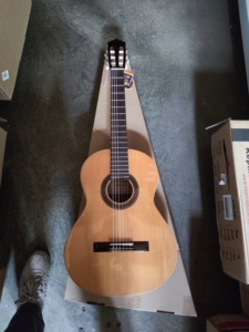 altamira阿尔达米拉 古典吉他 n100 7/8