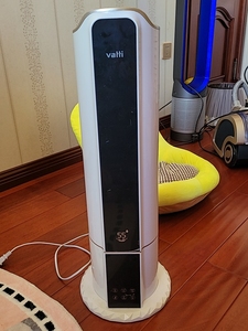 varri 华帝加湿器 七成新