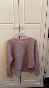 可可尼专柜购买羊毛针织毛衣，可以单穿，可以套蕾丝打底，粉色2