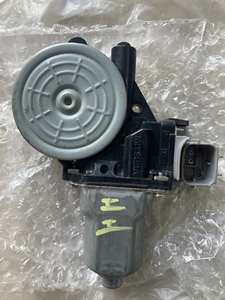蓝鸟1234代骐达颐达骊威轩逸玻璃升降器总成车窗电机tb614346331133