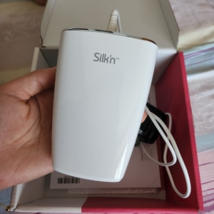 silkn脱毛仪jewel15万次,9.9成新,购于亚马逊