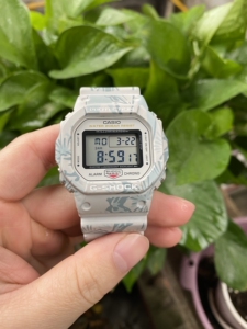 几乎全新卡西欧gshock dw5600slg七福神限量小方