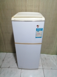 海尔冰箱130升