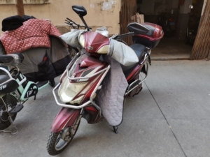 000人付款淘宝上海名牌依莱达电动车带上海牌照.